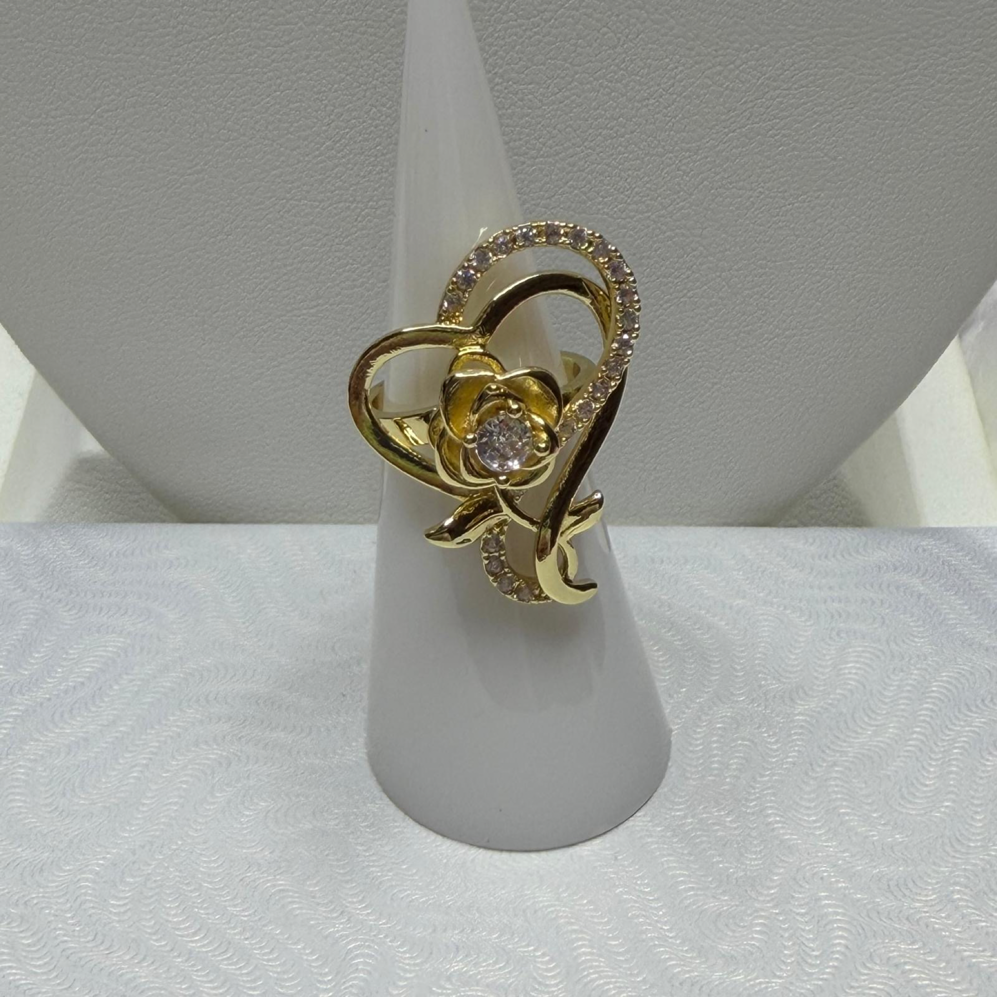 Anillo Ajustable Giratorio Corazón y Rosa