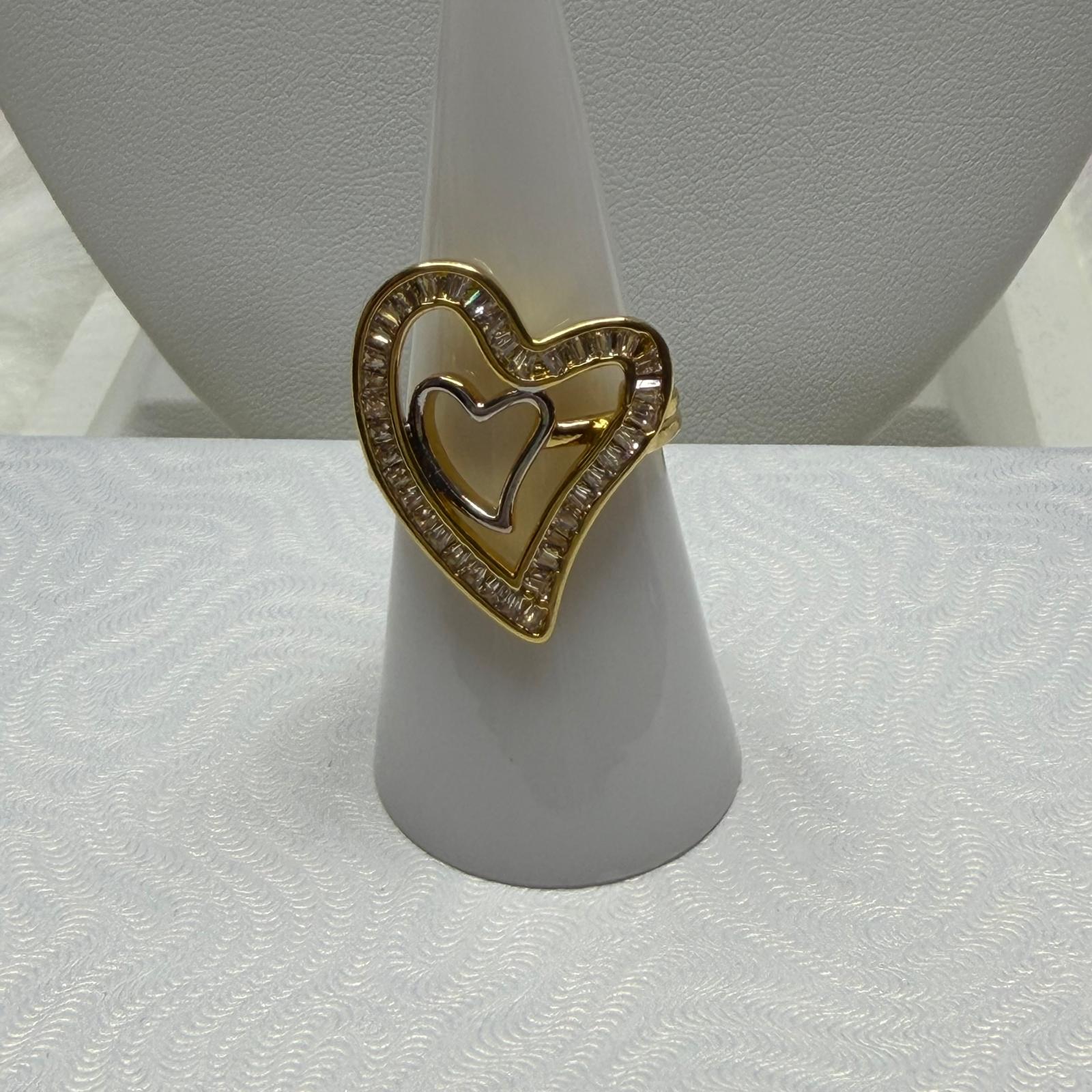 Anillo Corazón Ajustable con Zirconias