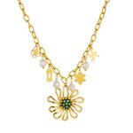 Collar de Flor con Colgantes de Perla